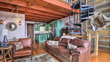 House (1 Bedroom) | Front of property