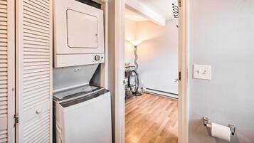 Cottage (1 Bedroom) | Interior