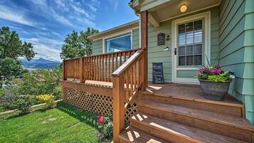 House (5 Bedrooms) | Front of property