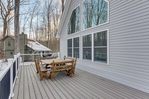 House (3 Bedrooms) | Interior - Hike & Ski: Pocono Lake Home w/ Community Perks! (Pocono Lake)