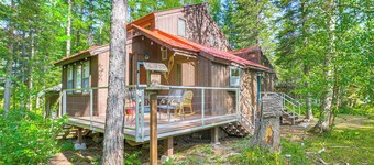Hungry Horse Cabin w/ Gas Grill, Near Glacier!