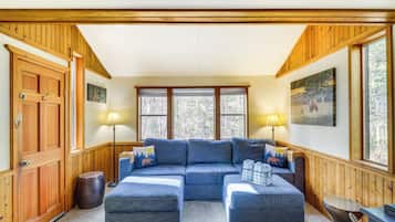 Casa (2 Bedrooms) | Interior