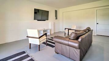 Rumah (4 Bedrooms) | Interior