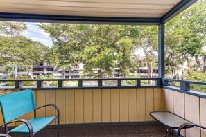 Apartment (2 Bedrooms) | Interior - Relaxing Myrtle Beach Escape: Steps to the Beach! (Myrtle Beach)