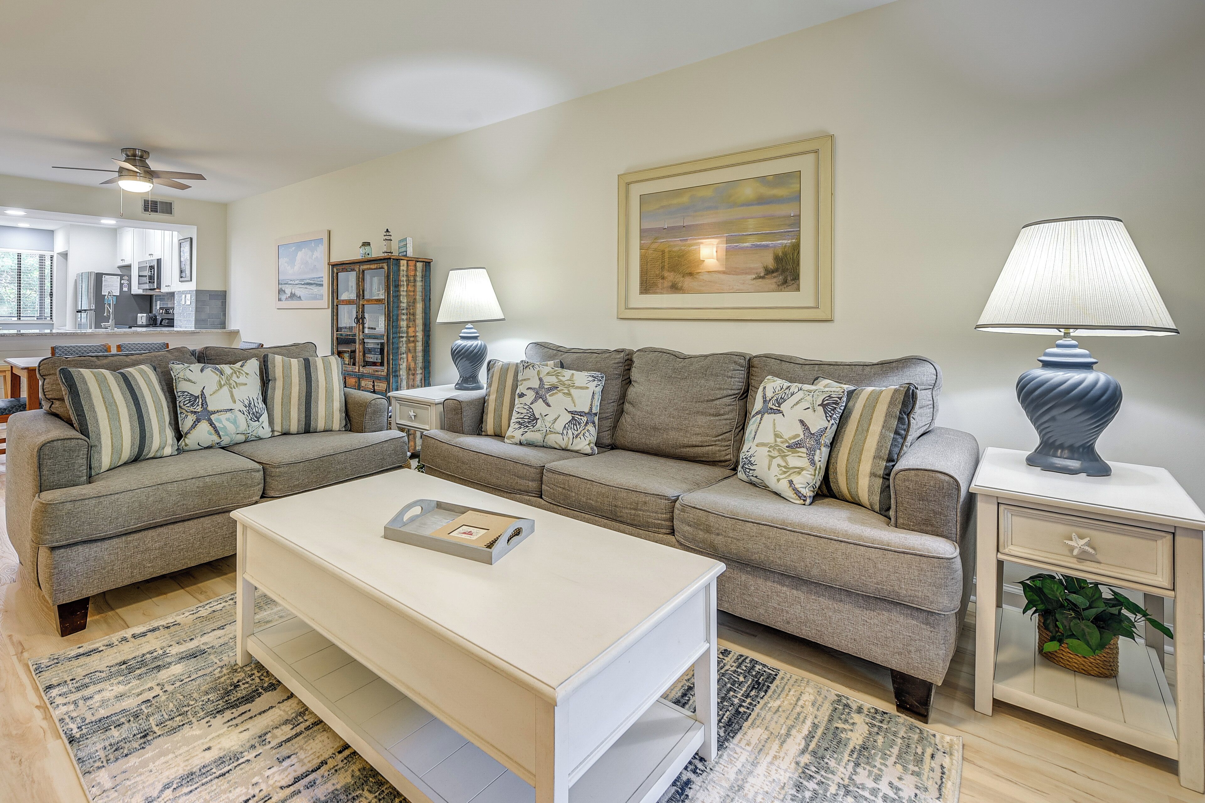 Apartment (2 Bedrooms) | Front of property