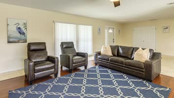Casa (3 Bedrooms) | Interior