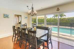 House (3 Bedrooms) | Interior - Riviera Beach Vacation Home w/ Pool: Walk to Beach (Singer Island)