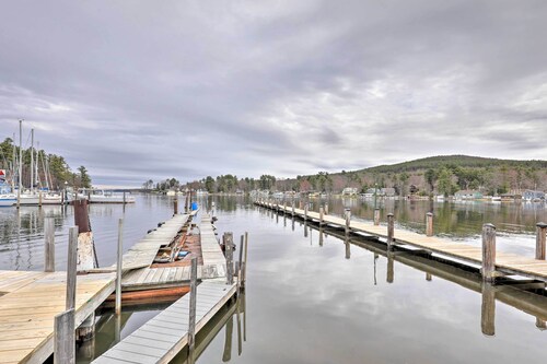 Walk to Marina: Cute Gilford Cottage w/ Grill