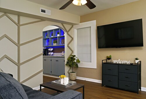 Rare Find Downtown Florence 2 Br