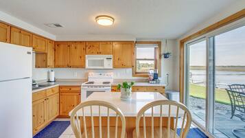 平房 (3 Bedrooms) | 住宿內部