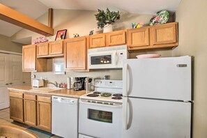 Rumah (1 Bedroom) | Interior