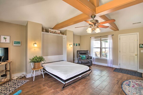 House (1 Bedroom) | Interior