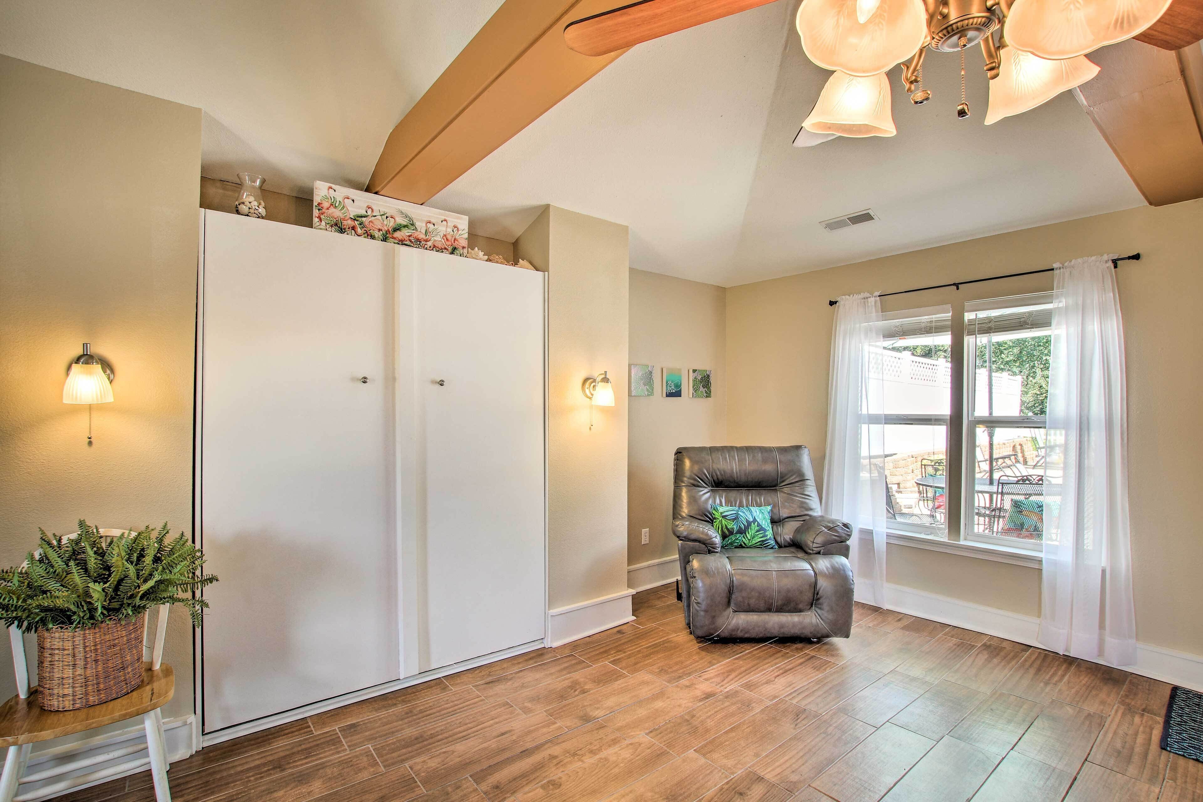 المنشأة من الداخل