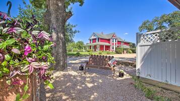 House (1 Bedroom) | Interior