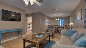 Nhà (3 Bedrooms) | Nội thất