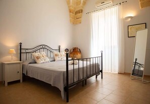 1 bedroom, free WiFi, bed sheets - Sogni a Sud - The Fab Stay (Mesagne)