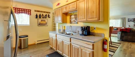 House (2 Bedrooms) | Interior
