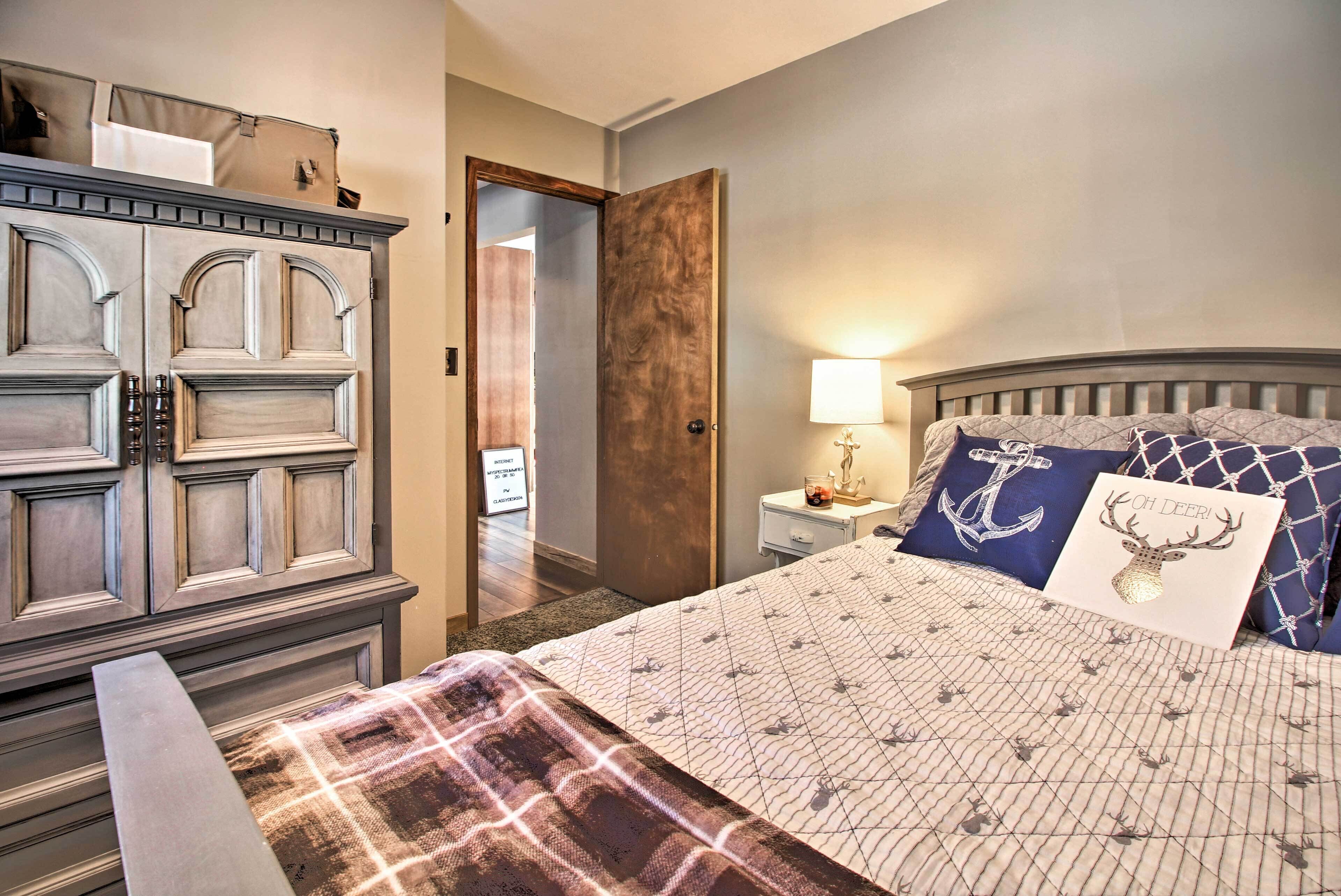 House (4 Bedrooms) | Interior