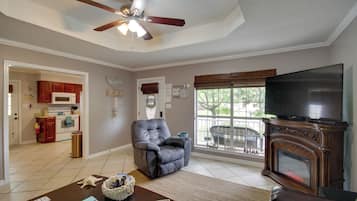 House (2 Bedrooms) | Bahagian dalam