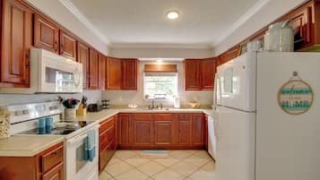 Rumah (2 Bedrooms) | Interior