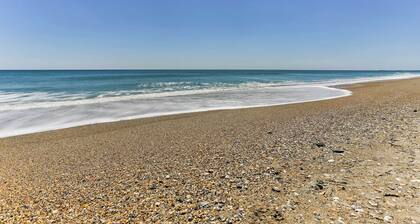 Condo w/ 2 Decks - Steps to Wrightsville Beach!