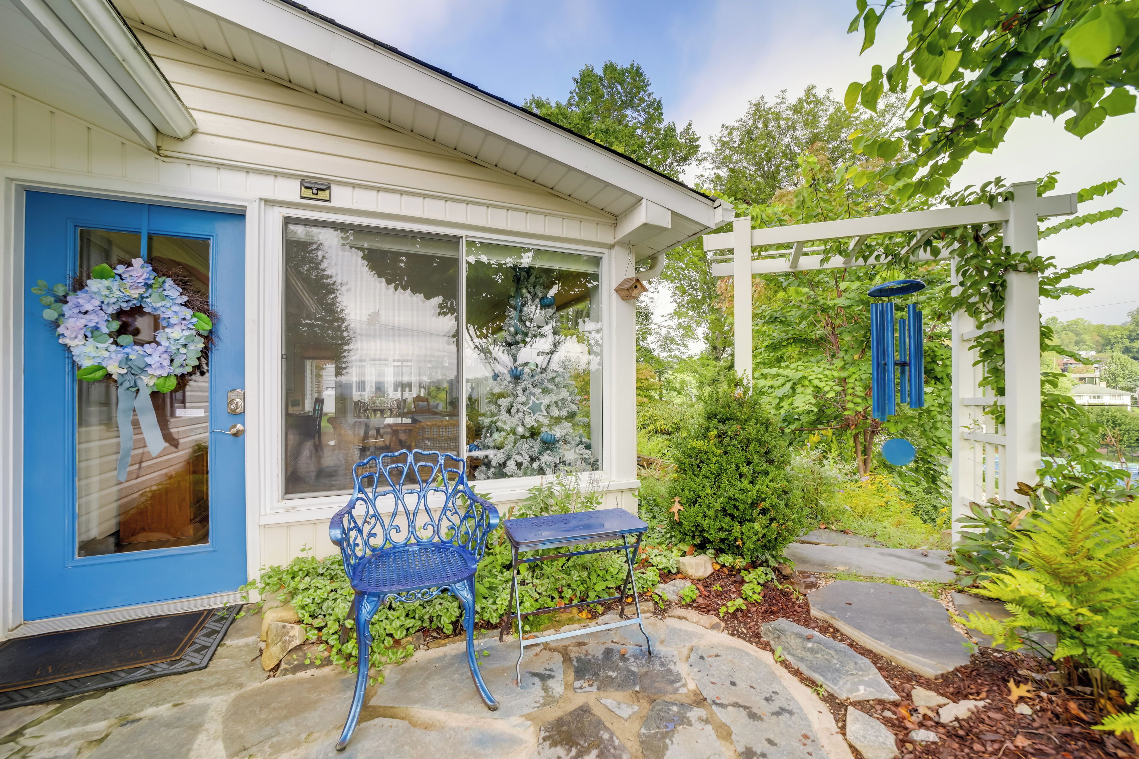 Apartment (2 Bedrooms) | Bahagian dalam