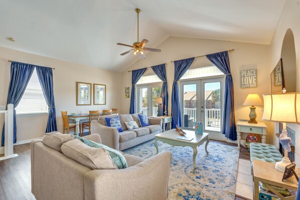 Huis (3 Bedrooms) | Woonruimte | Een open haard