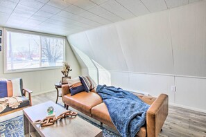 House (1 Bedroom) | Interior - Charming Evanston A-frame: Dog Friendly! (Evanston)