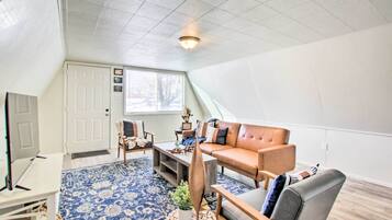 House (1 Bedroom) | Interior