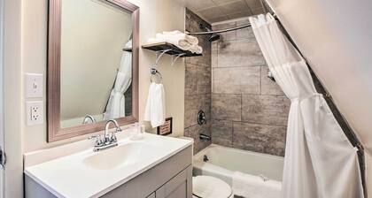 Charming Evanston A-frame: Dog Friendly!