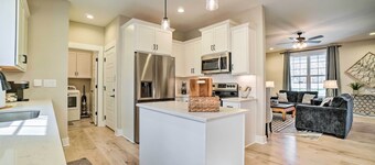 Goodlettsville Home ~ 4 Miles to Raceway!
