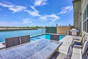 House (4 Bedrooms) | Interior - Serene Oasis - Lakeside Living: 6 Mi to Coachella! (Indio)
