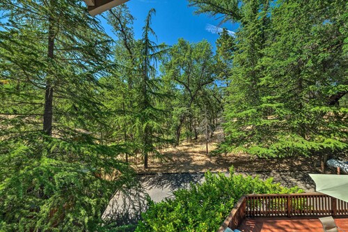 Pine Mountain Lake Haven w/ Spacious Deck!