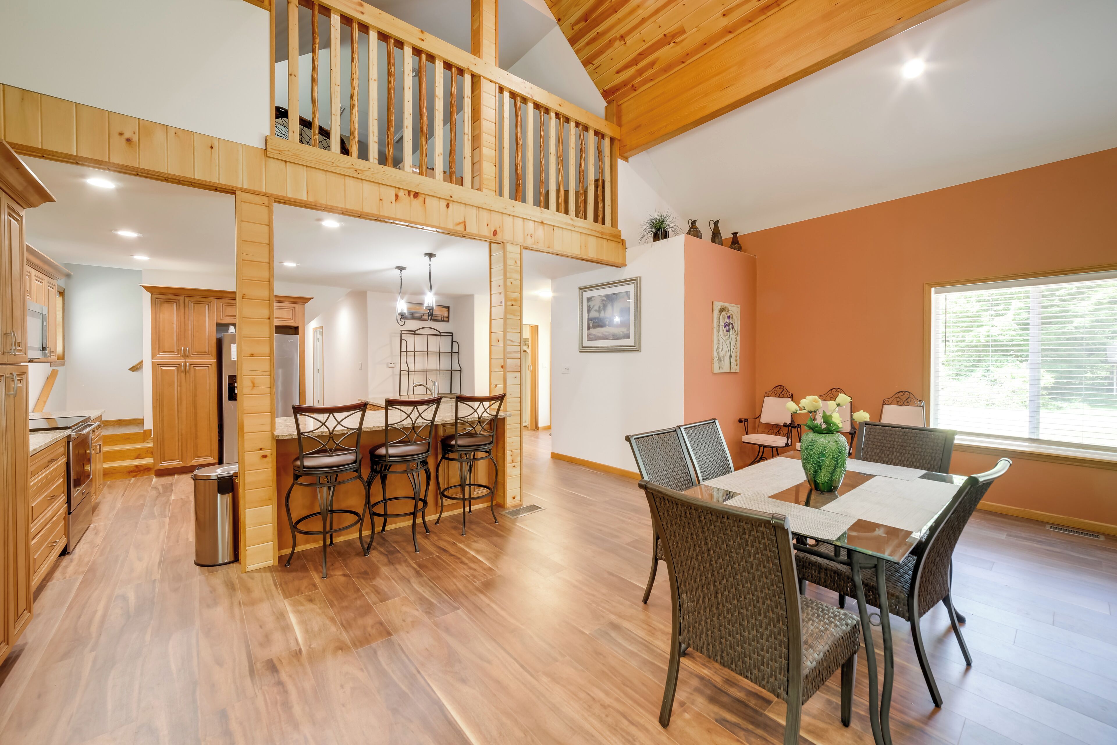 House (4 Bedrooms) | Interior