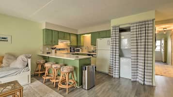 Apartment (1 Bedroom) | Interior