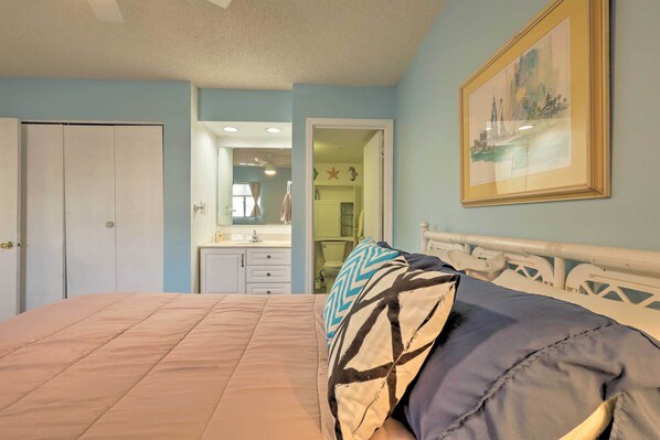 Apartment (1 Bedroom) | Interior - Steps to Ocean City Beach! Couples Retreat (Ocean City)