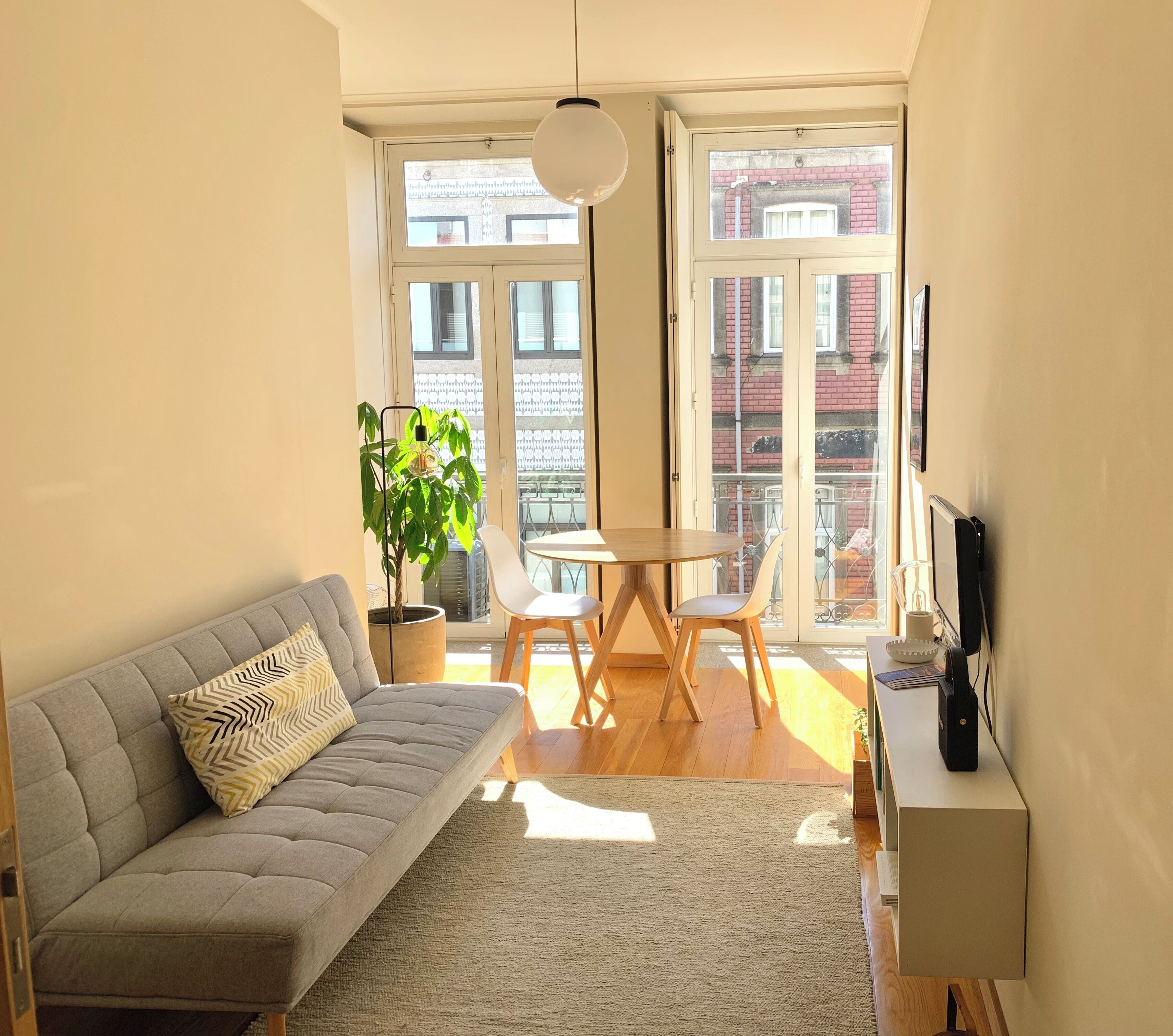 Smart TV y libros 