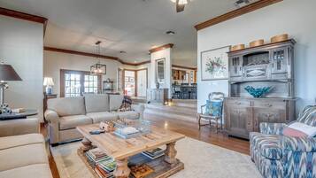 Nhà (4 Bedrooms) | Nội thất