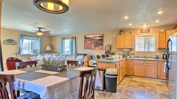 Cottage (3 Bedrooms) | Interior