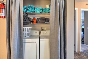 Cottage (3 Bedrooms) | Interior