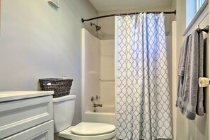 Cottage (3 Bedrooms) | Interior
