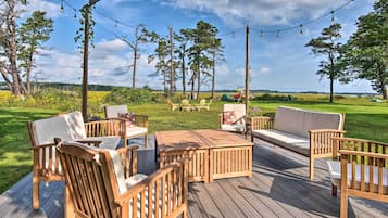 Cottage (3 Bedrooms) | Front of property