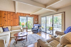 House (5 Bedrooms) | Interior