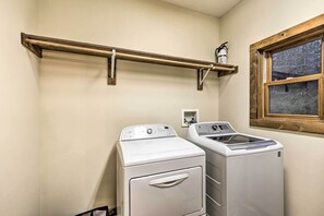 Interior - Game Room & Fire Pit: Spacious Elk Park Lodge! (Elk Park)