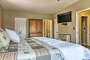 Interior - Family-friendly Terra Alta Home w/ Lake View! (Terra Alta)