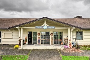 Interior - Family-friendly Terra Alta Home w/ Lake View! (Terra Alta)