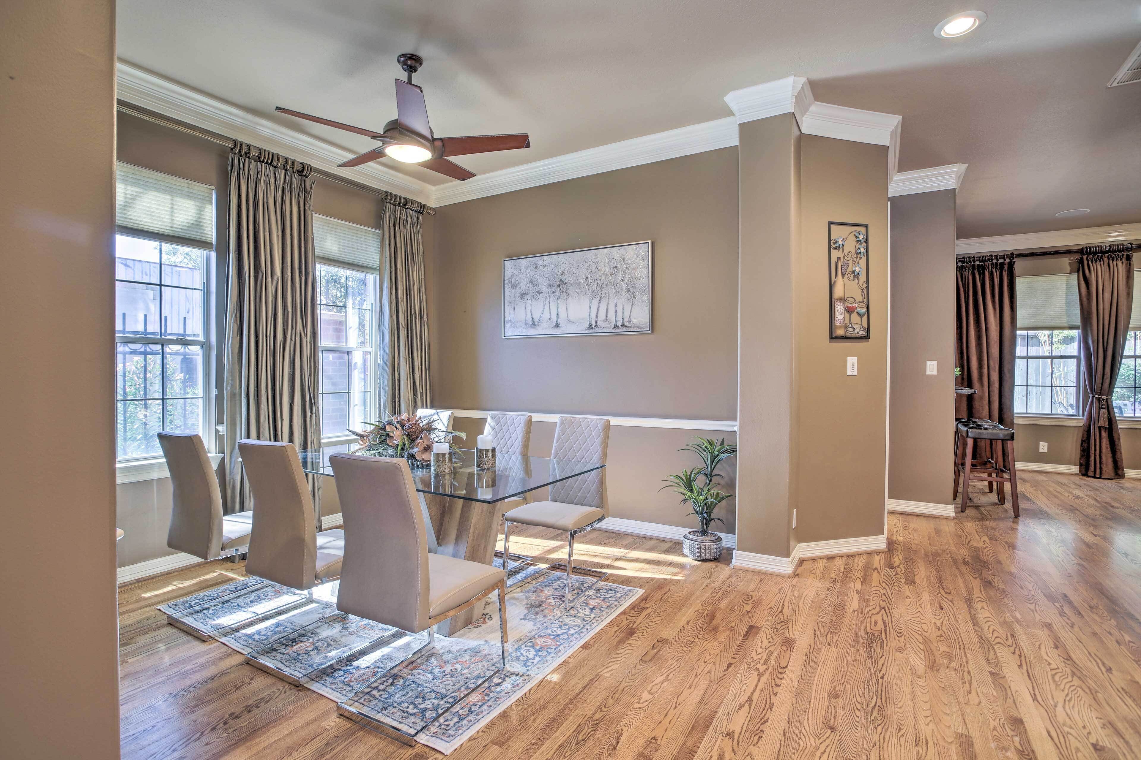 House (4 Bedrooms) | Interior