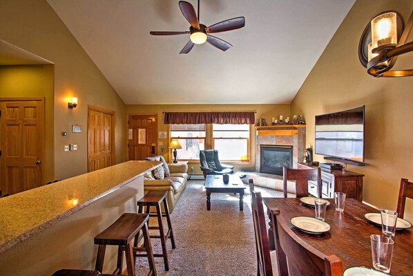 Apartment (2 Bedrooms) | Interior - Walk to Ski Lift: Keystone Condo w/ Hot Tub Access (Keystone)