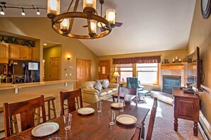 Apartment (2 Bedrooms) | Interior - Walk to Ski Lift: Keystone Condo w/ Hot Tub Access (Keystone)