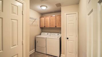 Appartement (3 Bedrooms) | Intérieur